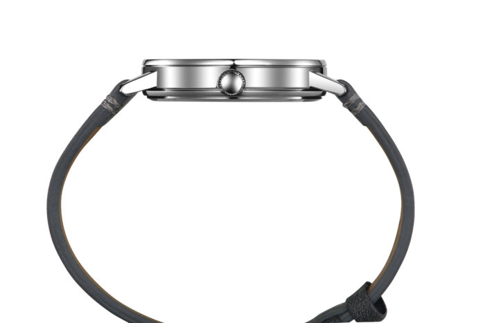 RELÓGIO MOD K8001 CAIXA PRATA, MOSTRADOR CINZA, PULSEIRA CINZA - Image 3